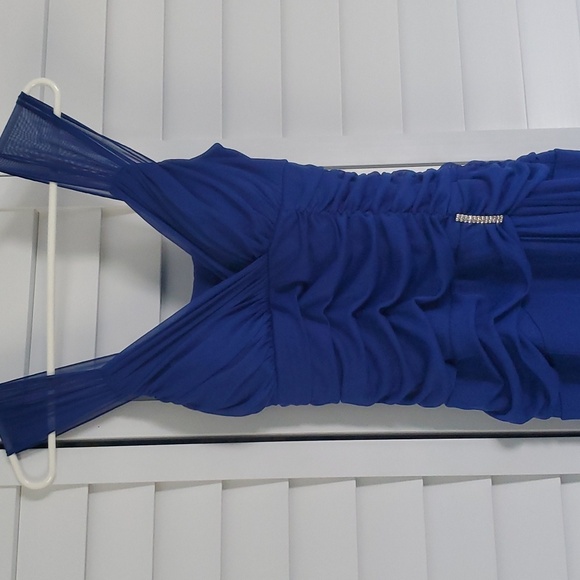 ❤️‍🔥4 for $12❤️‍🔥 En Focus Royal Evening Gown 6 - Picture 2 of 3